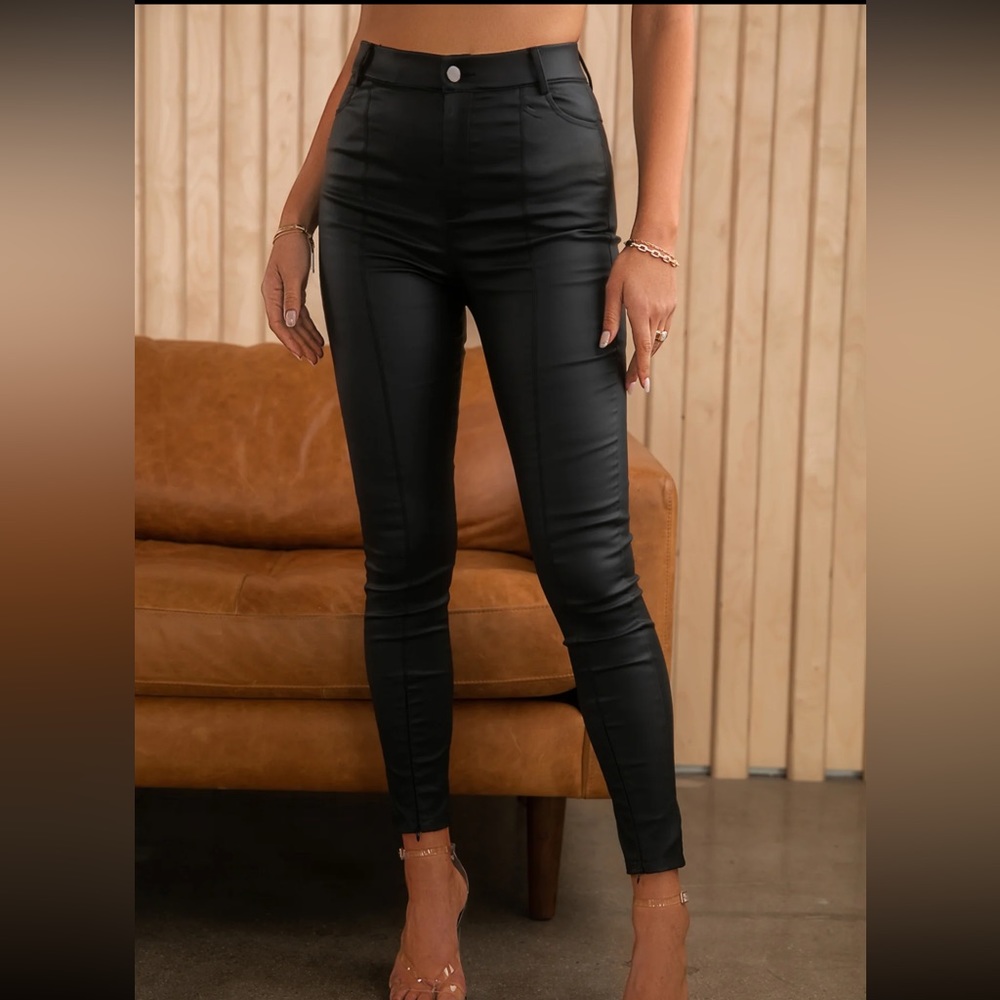 got game black pants
